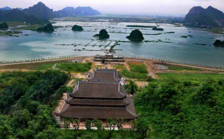 DU LỊCH NINH BÌNH CHÙA TAM CHÚC -  ĐỊA TẠNG PHI LAI TỰ
