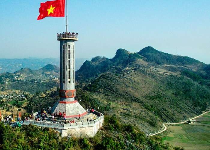 DU LỊCH 2026 HÀ GIANG - CAO NGUYÊN ĐÁ - CỘT CỜ LŨNG CÚ SAPA - LAI CHÂU - ĐIỆN BIÊN - MỘC CHÂU - MAI CHÂU