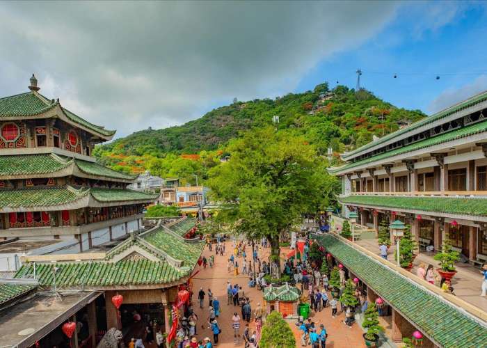 TOUR TẾT 2026 HÀ NỘI - CẦN THƠ - CÀ MAU - ĐẤT MŨI - MIẾU BÀ CHÚA XỨ - RỪNG TRÀM TRÀ SƯ - TÂY NINH – TP HỒ CHÍ MINH