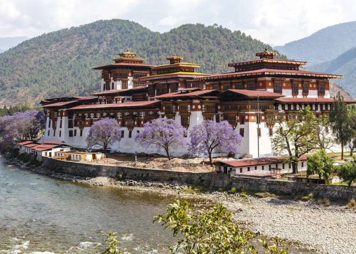 TOUR BHUTAN 5N4Đ: PARO - THIMPHU - TIGER'S NEST TỪ TP. HCM