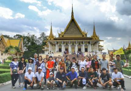 Đoàn Khách Du Lịch Campuchia Tháng 7