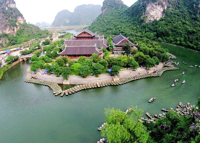 Tour Du Lịch Tràng An – Bái Đính 1 Ngày