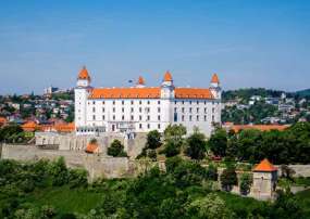 Tour Đức - Áo - Hungary- Slovakia - Séc 9 Ngày 8 Đêm