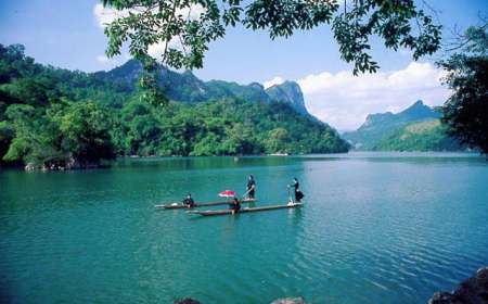 Tour Du Lịch Cao Bằng - Hồ Ba Bể 2 Ngày 1 Đêm