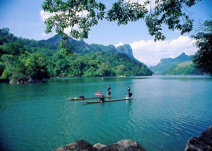 Tour Du Lịch Cao Bằng - Hồ Ba Bể 2 Ngày 1 Đêm