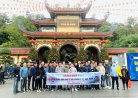 Tour Yên Tử - Chùa Ba Vàng 1 Ngày