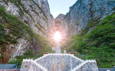 Tour Trương Gia Giới - Thiên Môn Sơn - Phượng Hoàng Cổ Trấn 6 Ngày 5 Đêm Bằng Đường Bộ