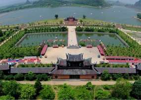 DU LICH 2026 CỐ ĐÔ HOA LƯ - TAM CỐC - HANG MÚA