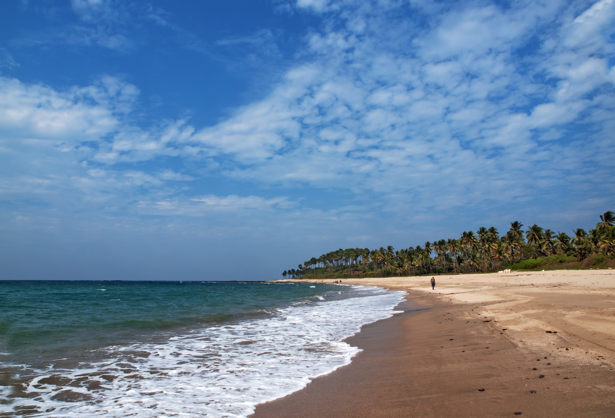 bai bien ngwe saung