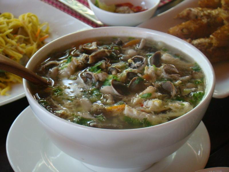 canh nấm trầm